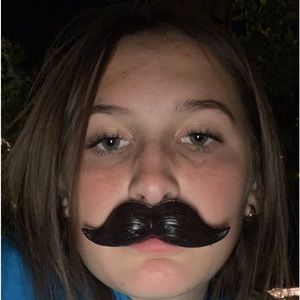 Meet your Posher, Jenny